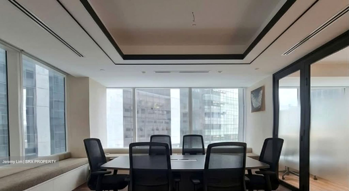Singapore Land Tower (D1), Office #554784551